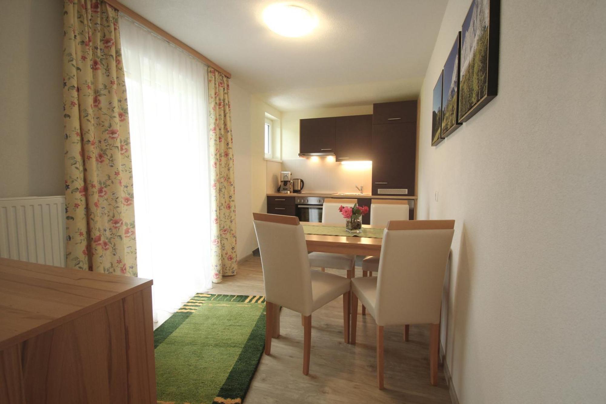 Apartmenthaus Dornroeschen Ramsau am Dachstein Rom bilde